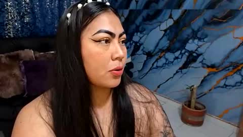 monikk__harrison online show from 12, 5, 2026