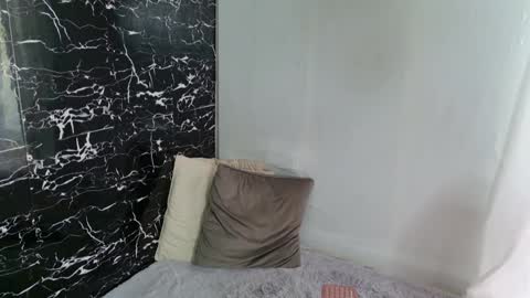 Ask me online show from 8, 1, 2025