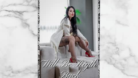 Snapshot of moniquemilff chatting on 19, 2, 2025 Monique  online show from 19, 2, 2025