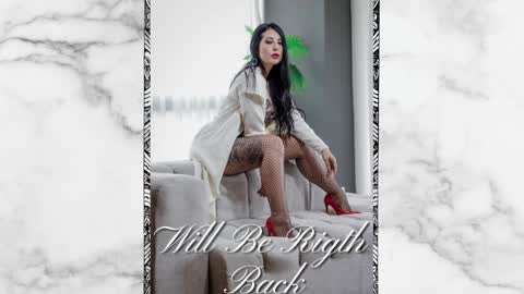 Snapshot of moniquemilff chatting on 20, 2, 2025 Monique  online show from 20, 2, 2025