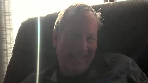 Snapshot of monkeedance chatting on 28, 1, 2025 Monkee Dance online show from 28, 1, 2025