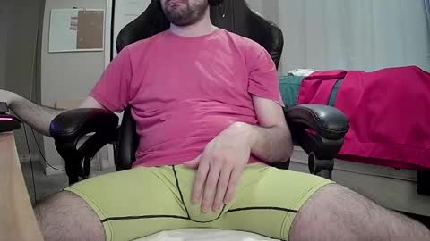 Snapshot of monkey_4u chatting on 21, 2, 2025 monkey_4u online show from 21, 2, 2025