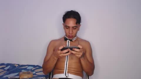 Snapshot of monkey_uchiha77 chatting on 17, 11, 2025 simon dice online show from 17, 11, 2025