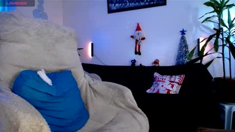 Snapshot of monnojones chatting on 29, 12, 2024 monnojones online show from 29, 12, 2024