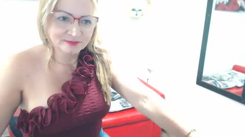 monserrat_diva online show from 25, 11, 2025