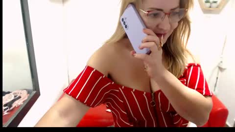 monserrat_diva online show from 16, 5, 2026