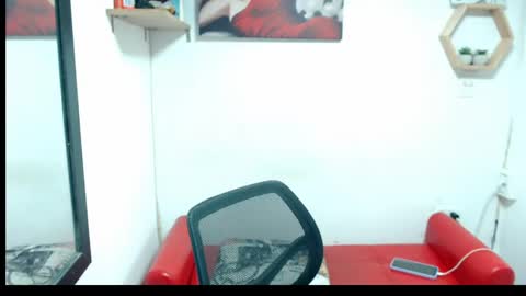 monserrat_diva online show from 19, 5, 2026