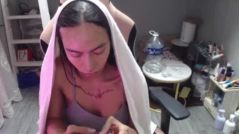 Snapshot of monstercockselfsuck chatting on 22, 12, 2025 ELYSE A SIMPLE GIRL online show from 22, 12, 2025