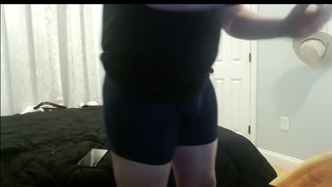 Snapshot of montana6897 chatting on 12, 3, 2025 Kingalby817 online show from 12, 3, 2025