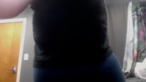 Snapshot of montana6897 chatting on 15, 3, 2026 Kingalby817 online show from 15, 3, 2026