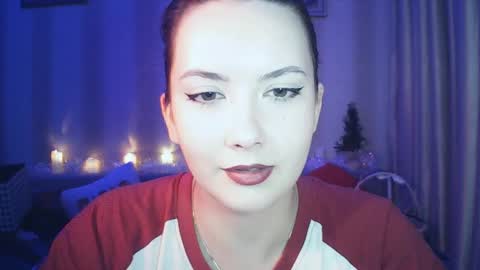 Snapshot of moodiemira chatting on 15, 1, 2026 moodiemira online show from 15, 1, 2026