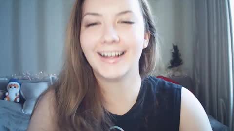 Snapshot of moodiemira chatting on 5, 2, 2026 moodiemira online show from 5, 2, 2026