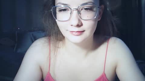 Snapshot of moodiemira chatting on 6, 2, 2026 moodiemira online show from 6, 2, 2026