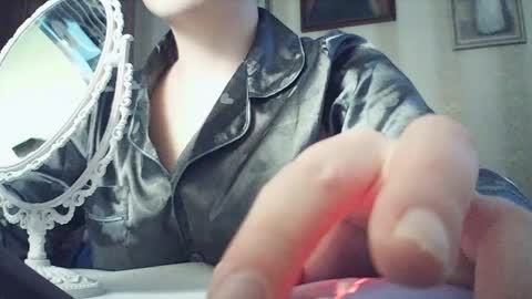 Snapshot of moodiemira chatting on 19, 2, 2026 moodiemira online show from 19, 2, 2026