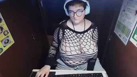 Moo Jay online show from 22, 12, 2024