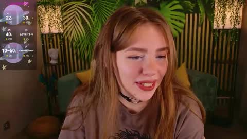 Moon  Bunny online show from 18, 9, 2025