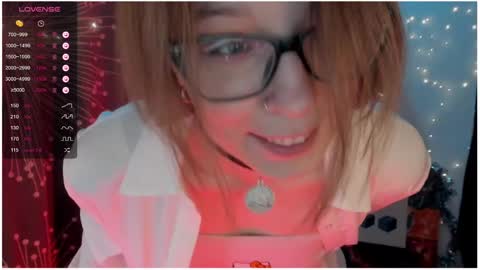 Snapshot of moon__girl chatting on 27, 12, 2024 Roxy online show from 27, 12, 2024