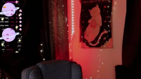 Snapshot of moon__girl chatting on 14, 9, 2025 Roxy online show from 14, 9, 2025