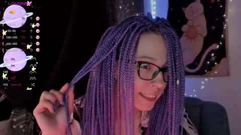 Snapshot of moon__girl chatting on 18, 9, 2025 Roxy online show from 18, 9, 2025