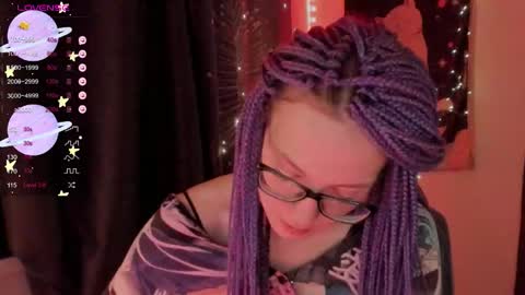 Snapshot of moon__girl chatting on 26, 9, 2025 Roxy online show from 26, 9, 2025