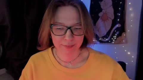 Snapshot of moon__girl chatting on 14, 1, 2026 Roxy online show from 14, 1, 2026