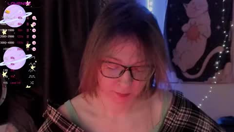 Snapshot of moon__girl chatting on 1, 3, 2026 Roxy online show from 1, 3, 2026