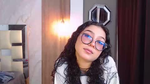 Snapshot of moon_and_fire_ chatting on 14, 3, 2026 moon_and_fire_ online show from 14, 3, 2026