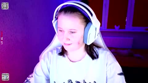 Lola online show from 4, 2, 2026