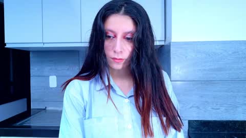Snapshot of moon_blue222 chatting on 25, 12, 2024 Tamara Bela your favorite lover from Colombia online show from 25, 12, 2024