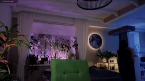 Snapshot of moon_deity chatting on 4, 12, 2024 Luna online show from 4, 12, 2024