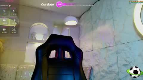 Snapshot of moon_red_r chatting on 9, 7, 2026 Moon online show from 9, 7, 2026