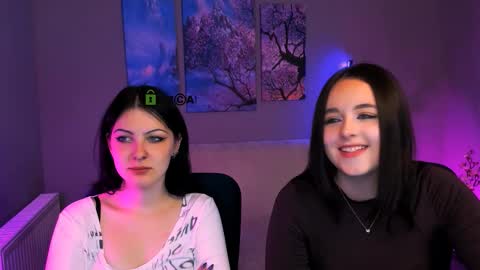 moon_sana online show from 14, 10, 2025