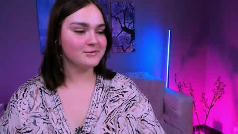 moon_sana online show from 14, 10, 2025