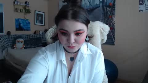 Keira online show from 15, 3, 2026