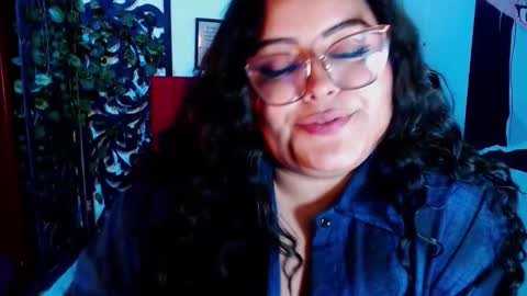 moon_sunflowers online show from 22, 11, 2025