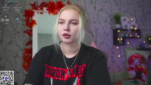 Emilia online show from 20, 10, 2025