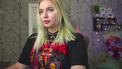 Emilia online show from 3, 2, 2026