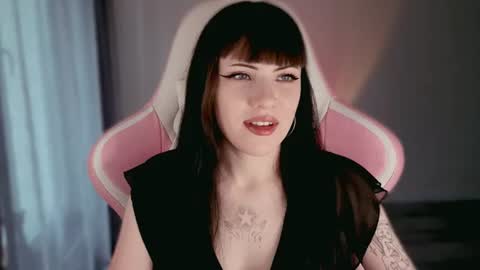  sophie  online show from 1, 7, 2026