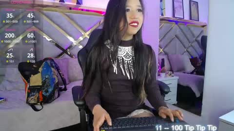Snapshot of moon_water__ chatting on 21, 4, 2026 Moon Water online show from 21, 4, 2026