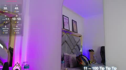 Snapshot of moon_water__ chatting on 29, 4, 2026 Moon Water online show from 29, 4, 2026
