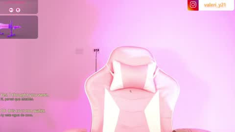 Snapshot of moonbella_bell chatting on 27, 6, 2026 bell online show from 27, 6, 2026