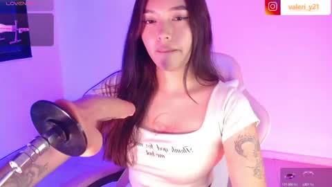 Snapshot of moonbella_bell chatting on 9, 7, 2026 bell online show from 9, 7, 2026