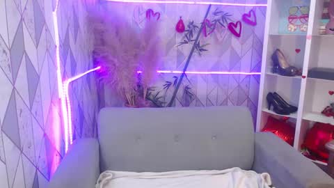 Snapshot of mooncharlotte chatting on 19, 9, 2025 Charlotte online show from 19, 9, 2025