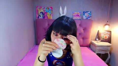 Snapshot of mooncharlotte chatting on 4, 7, 2026 Charlotte online show from 4, 7, 2026