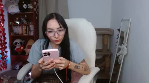 MOON  online show from 27, 5, 2026
