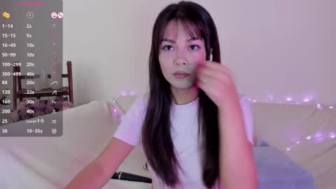 Snapshot of moonlight8_ chatting on 29, 9, 2025 LANA online show from 29, 9, 2025