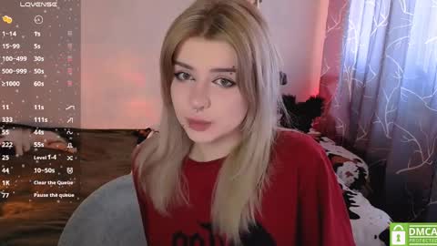 Snapshot of moonlight_grace chatting on 26, 3, 2026 Im Grace 3 online show from 26, 3, 2026