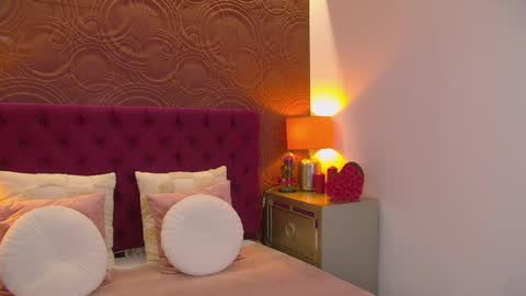 moonligt_iris online show from 4, 5, 2026