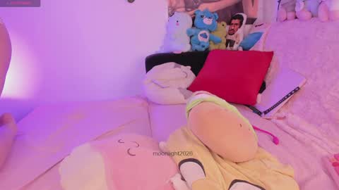 moonliight__ online show from 9, 5, 2026