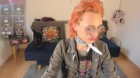 Moon online show from 4, 11, 2025